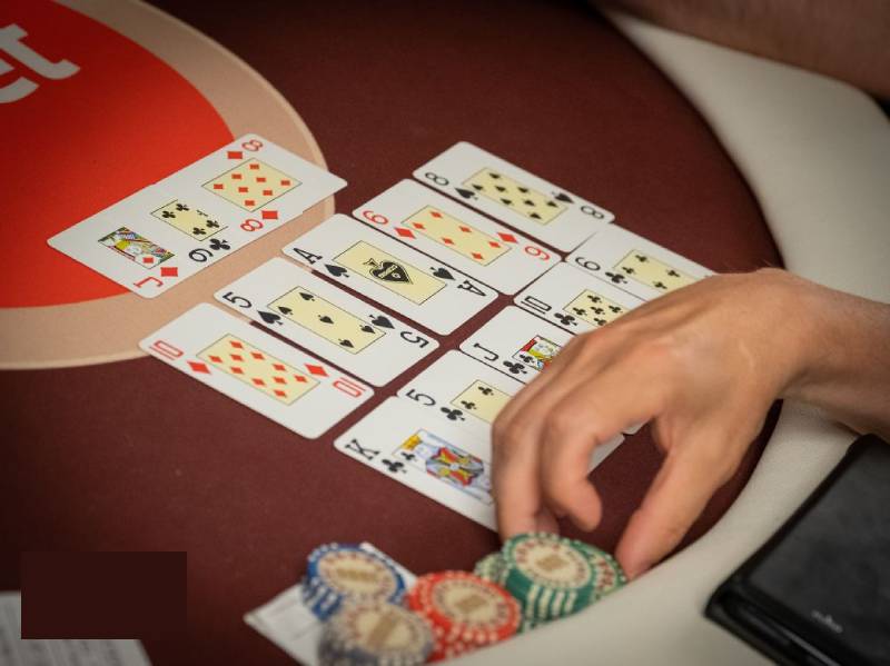 Bí Kíp Đánh Bài Mậu Binh Ăn Tiền - Chơi Sao Cho Khéo 4 Chiến thuật sắp xếp bài để tăng cơ hội thắng